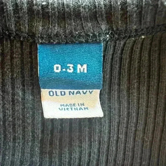 OLD NAVY. Lot of 3 Baby Boy Pajamas Long Sleeve 0-3 Months - Picture 8 of 16